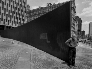 Richard-Serra-Tilted-Arc-4